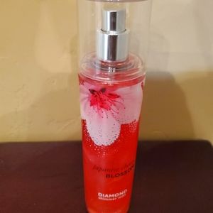 Bath & Body Works Japanese Cherry Blossom Shimmer Mist